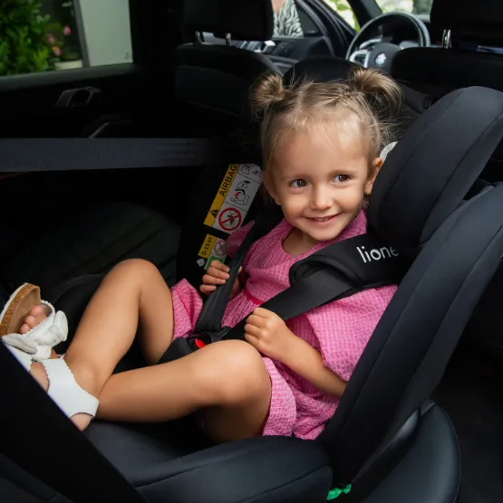 Scaun auto 40-150 cm (i-Size) Isofix Lionelo Bastiaan Black Grey, rotativ 360 Scaun auto 40-150 cm (i-Size) Isofix Lionelo Bastiaan Black Grey, rotativ 360