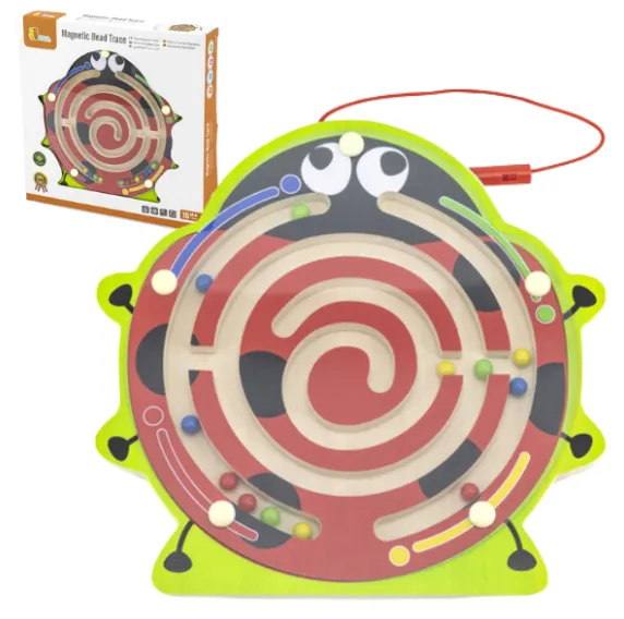 Labirint magnetic „Buburuza”