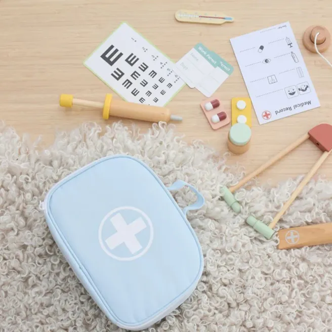 TK Set din lemn Doctor Blue, cod 60633 TK Set din lemn Doctor Blue, cod 60633