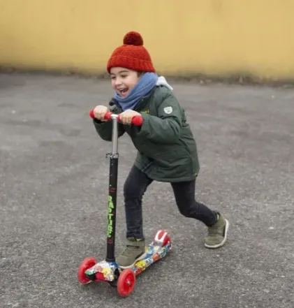 Trotinetă Moni Rapture Greeny Trotinetă Moni Rapture Greeny