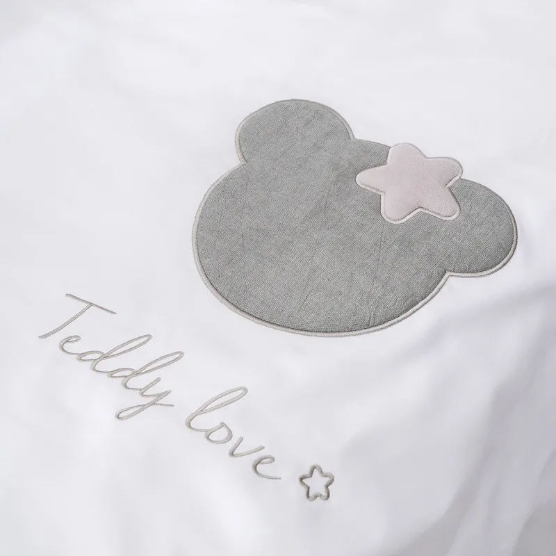 Lenjerie de pat pentru copii Perina Teddy Love (TL6-01.13) Gri-oliva Lenjerie de pat pentru copii Perina Teddy Love (TL6-01.13) Gri-oliva