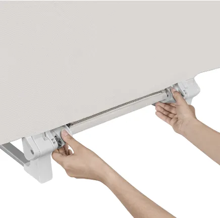 Bariera de protectie pentru pat Lionelo Lora Beige Sand, 105 cm Bariera de protectie pentru pat Lionelo Lora Beige Sand, 105 cm