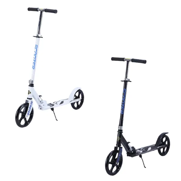 Trotinetă pliabilă cu înălțime reglabilă și roți luminoase, 2 culori Trotinetă pliabilă cu înălțime reglabilă și roți luminoase, 2 culori