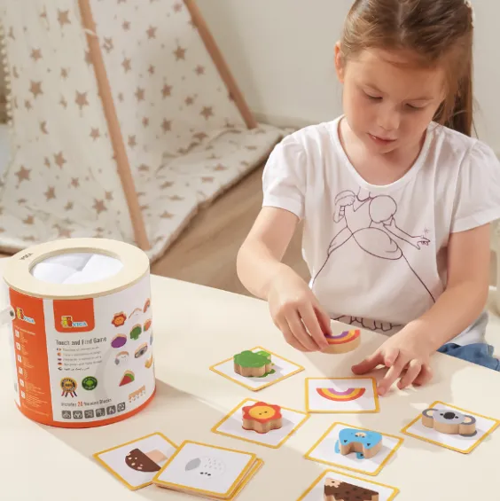 Joc Educativ „Atinge și Găsește” Joc Educativ „Atinge și Găsește”
