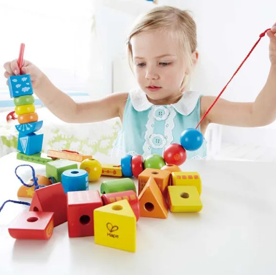 Set șirag curcubeu (32 piese) Set șirag curcubeu (32 piese)