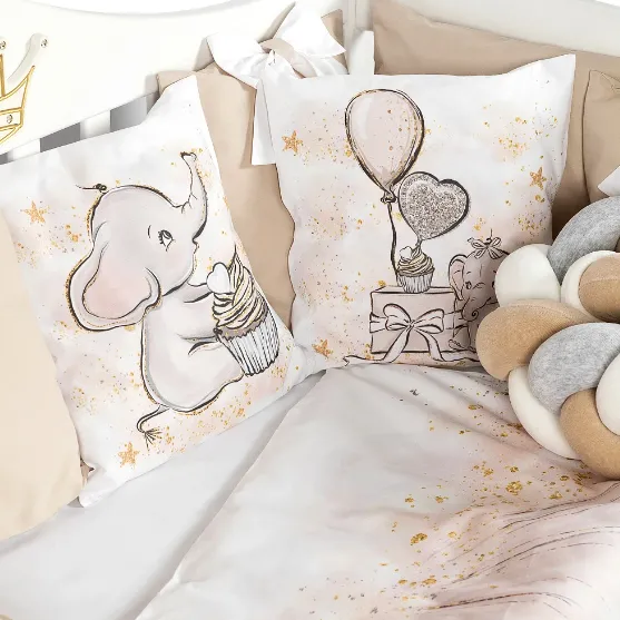 Lenjerie de pătuț PM Cosiță Elefant Maro (8 piese), 120x60 cm Lenjerie de pătuț PM Cosiță Elefant Maro (8 piese), 120x60 cm