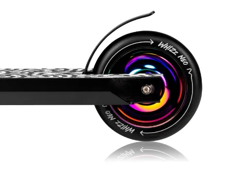 Trotineta Lionelo Whizz Neo Black Carbon Multicolor Trotineta Lionelo Whizz Neo Black Carbon Multicolor