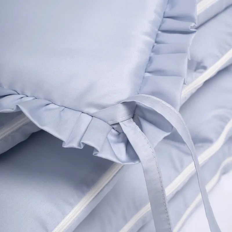 Protecție pentru patuț Perina Lovely Dream (LD1/4-04.10) Albastru Protecție pentru patuț Perina Lovely Dream (LD1/4-04.10) Albastru