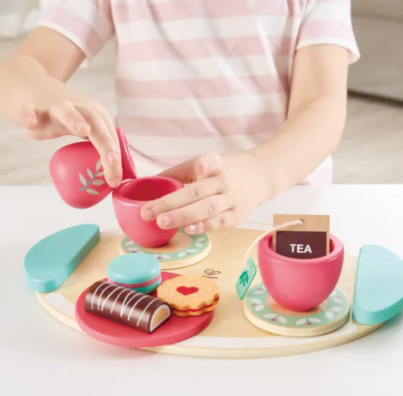 Set de joc din lemn „Timpul pentru ceai” Set de joc din lemn „Timpul pentru ceai”