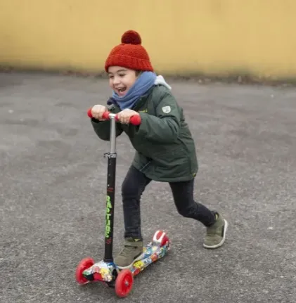 Trotineta Moni Rapture Purple Trotineta Moni Rapture Purple