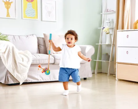 Jucarie pentru plimbări „Flutuгele care dansează” Jucarie pentru plimbări „Flutuгele care dansează”