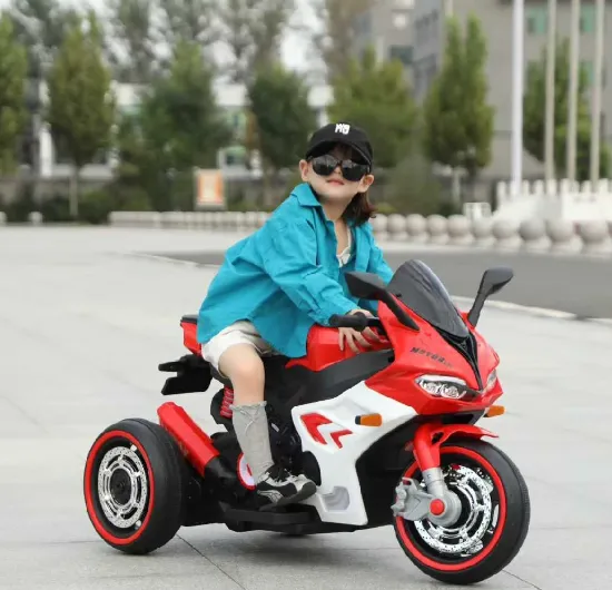 Motocicleta pe acumulator rosie pentru copii (822) (64828) Motocicleta pe acumulator rosie pentru copii (822) (64828)
