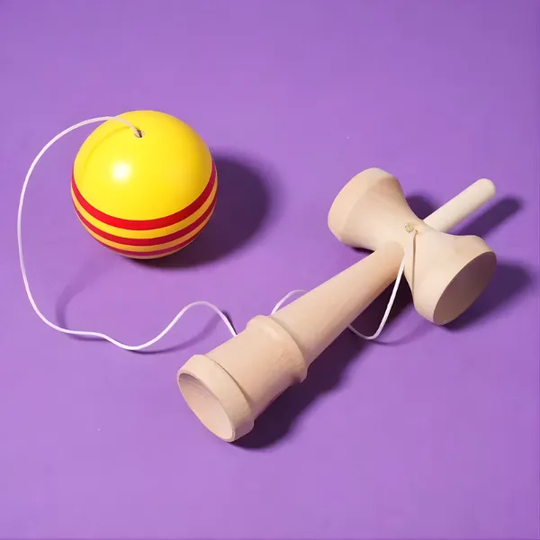 Joc de îndemânare Kendama, 18 x 6 x 7 cm, 3 modele Joc de îndemânare Kendama, 18 x 6 x 7 cm, 3 modele