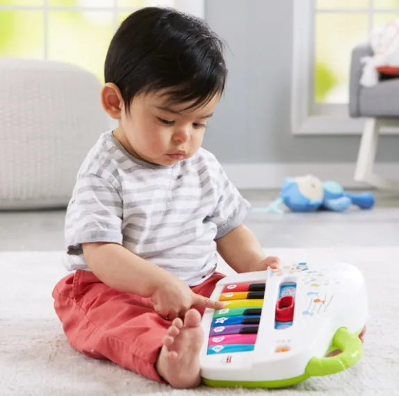 Fisher Price Pianul Catelului Inteligent (ru) Fisher Price Pianul Catelului Inteligent (ru)