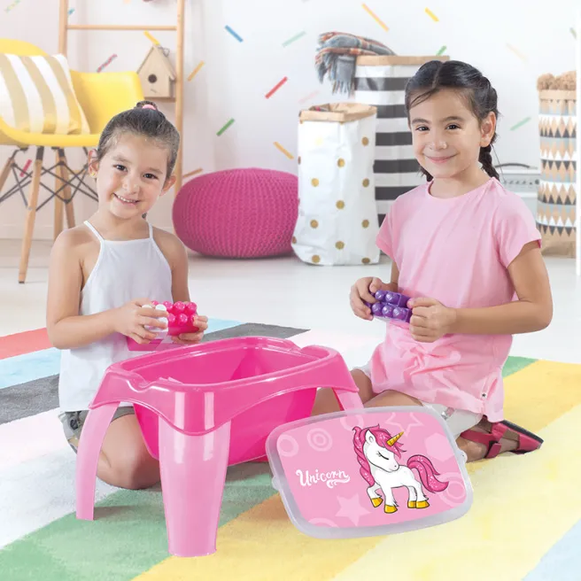 DL Masuta pentru joaca, cu constructor 30 el. Unicorn DL Masuta pentru joaca, cu constructor 30 el. Unicorn