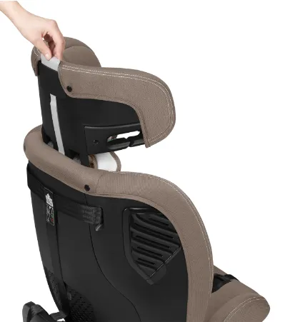 Scaun auto 40-150 cm (i-Size) Isofix Lionelo Bastiaan One Beige Sand, rotativ 360 Scaun auto 40-150 cm (i-Size) Isofix Lionelo Bastiaan One Beige Sand, rotativ 360