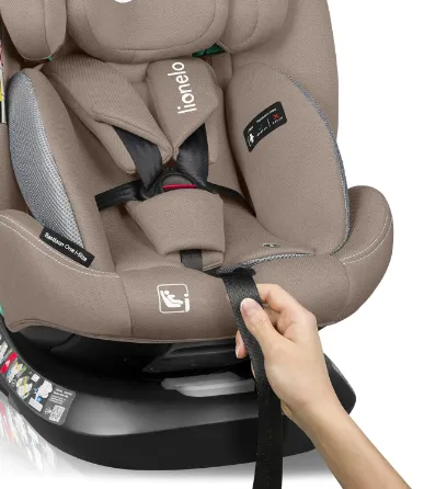 Scaun auto 40-150 cm (i-Size) Isofix Lionelo Bastiaan One Beige Sand, rotativ 360 Scaun auto 40-150 cm (i-Size) Isofix Lionelo Bastiaan One Beige Sand, rotativ 360